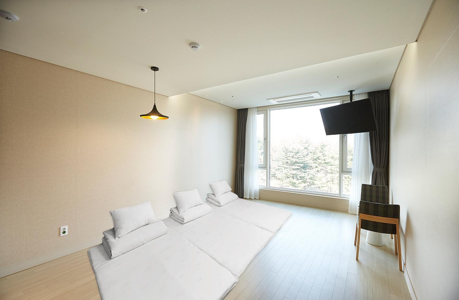 Pyeongchang The White Hotel 外观 照片