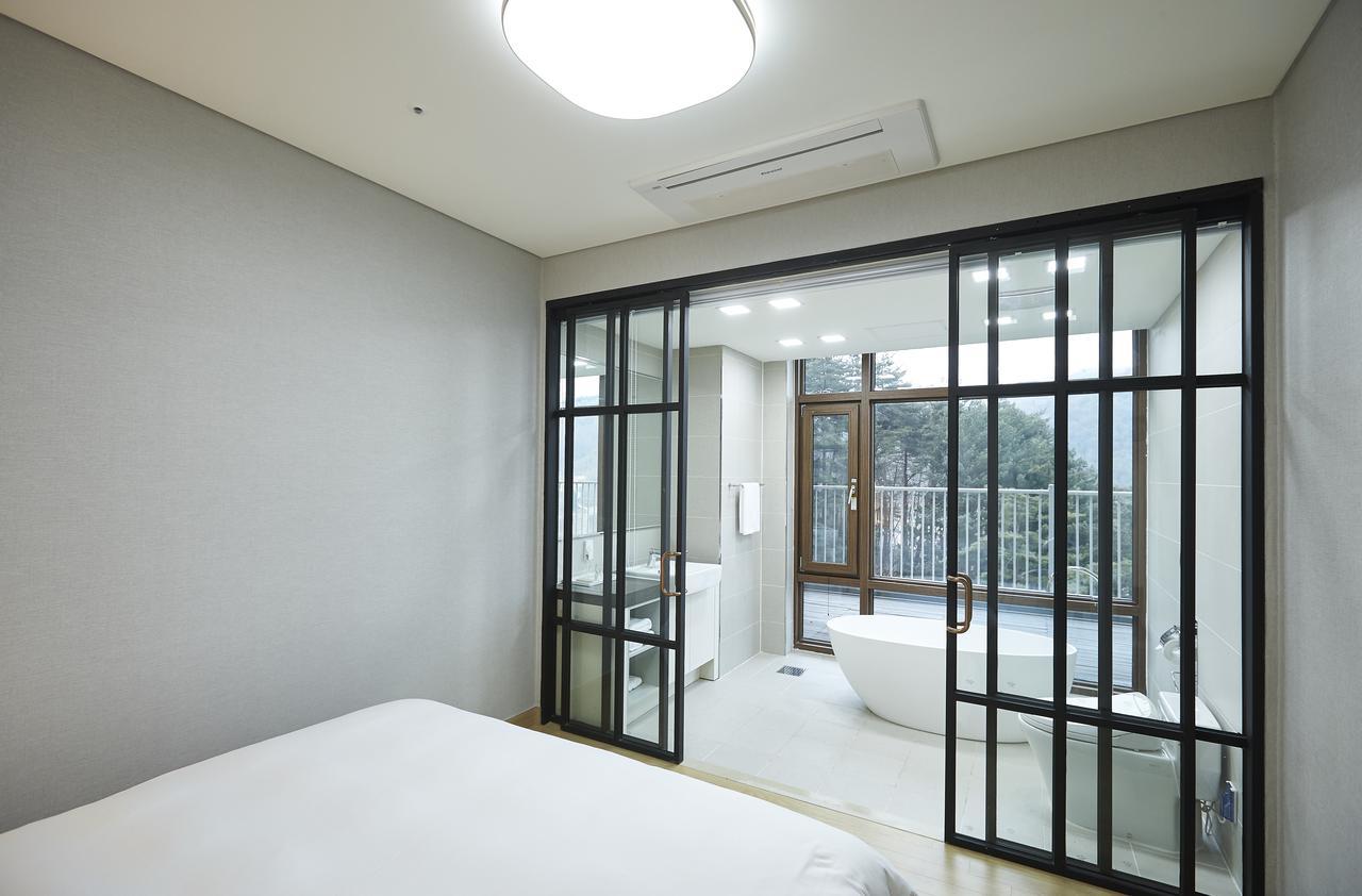 Pyeongchang The White Hotel 外观 照片